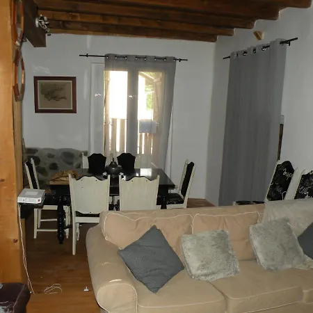 Grande Maison Familiale Escouloubre